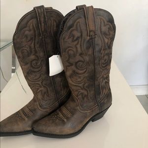 Laredo cowboy boots